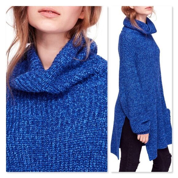 Free People Eleven Turtleneck Tunic Sweater - size XS in Blue - Picture 2 of 8